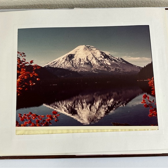 Vintage Parker Photo Handcrafted Mt. St Helen 1980 Photo Album